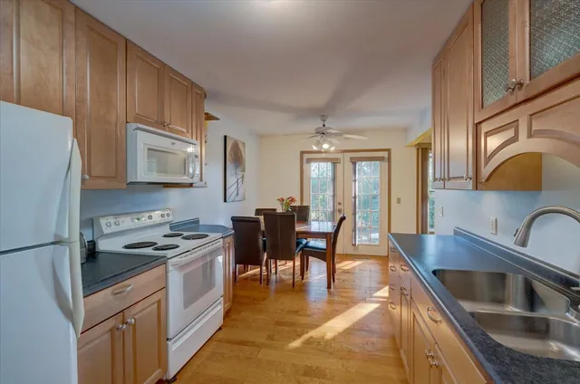 $308,999 | 476 Basswood Avenue, Unit 476, Verona, WI 53593