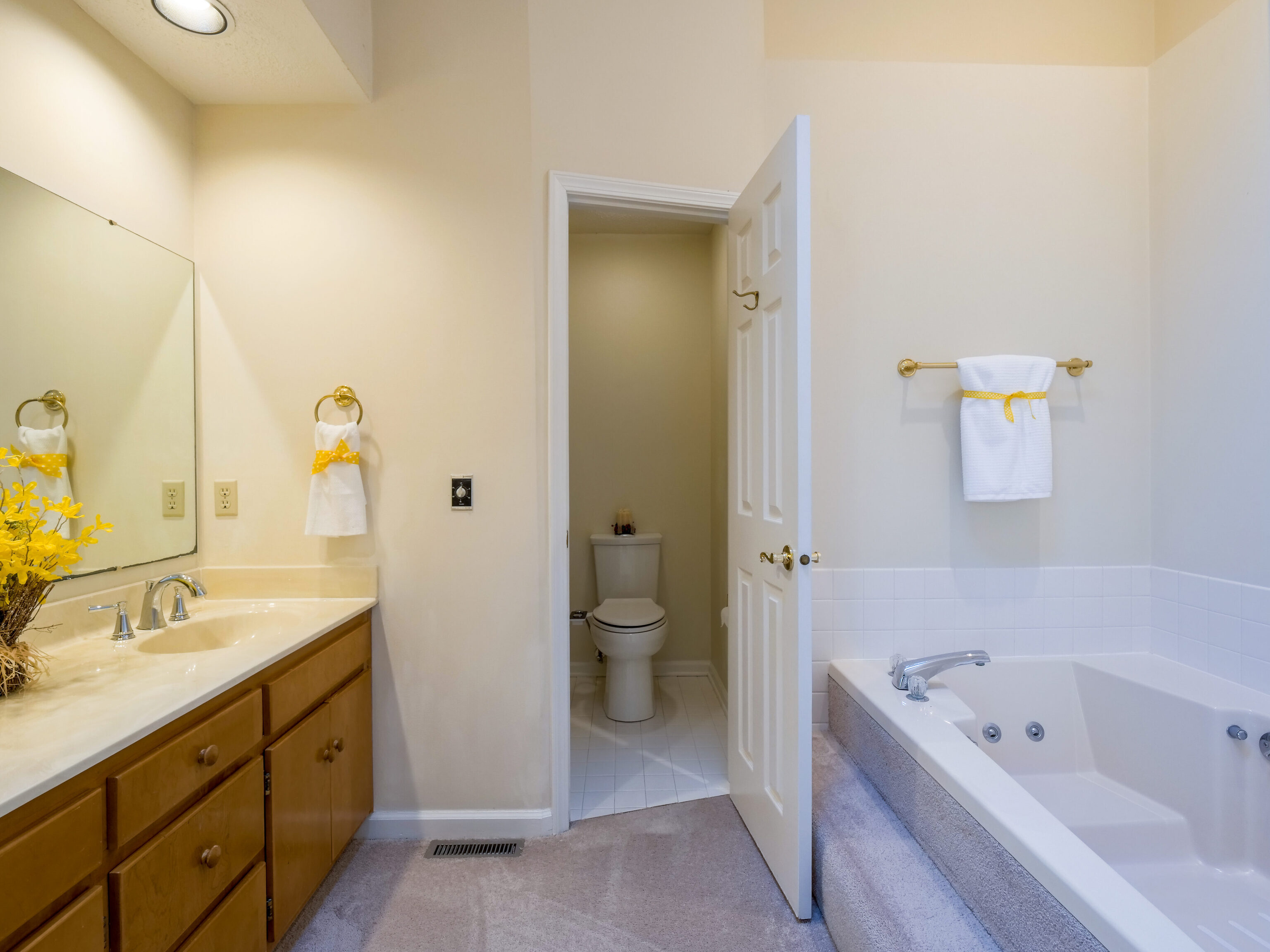 11650 Armada Court Fishers, IN 46037 - Photo 24 of 50
