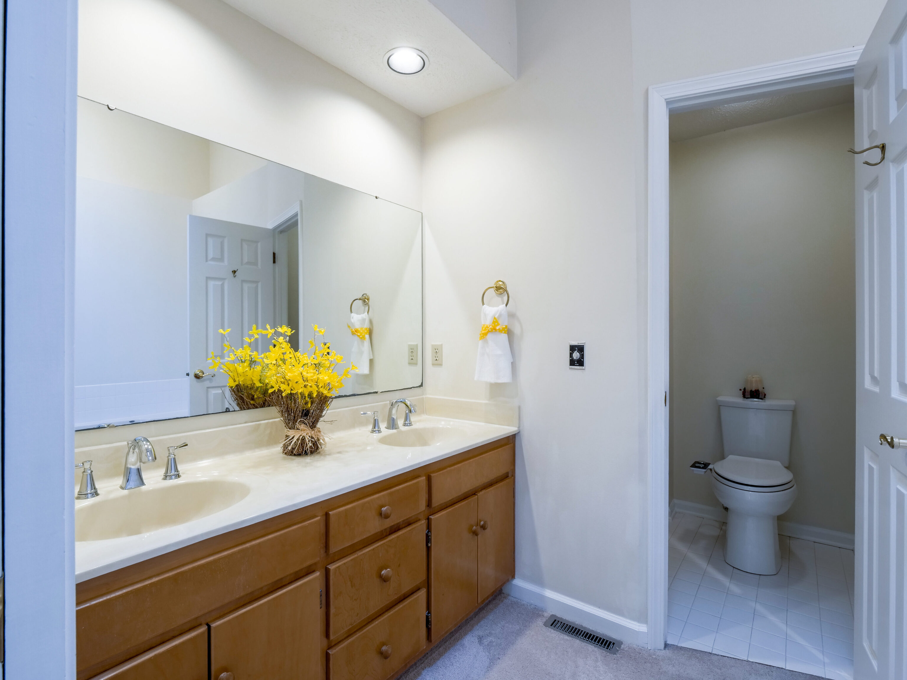 11650 Armada Court Fishers, IN 46037 - Photo 25 of 50