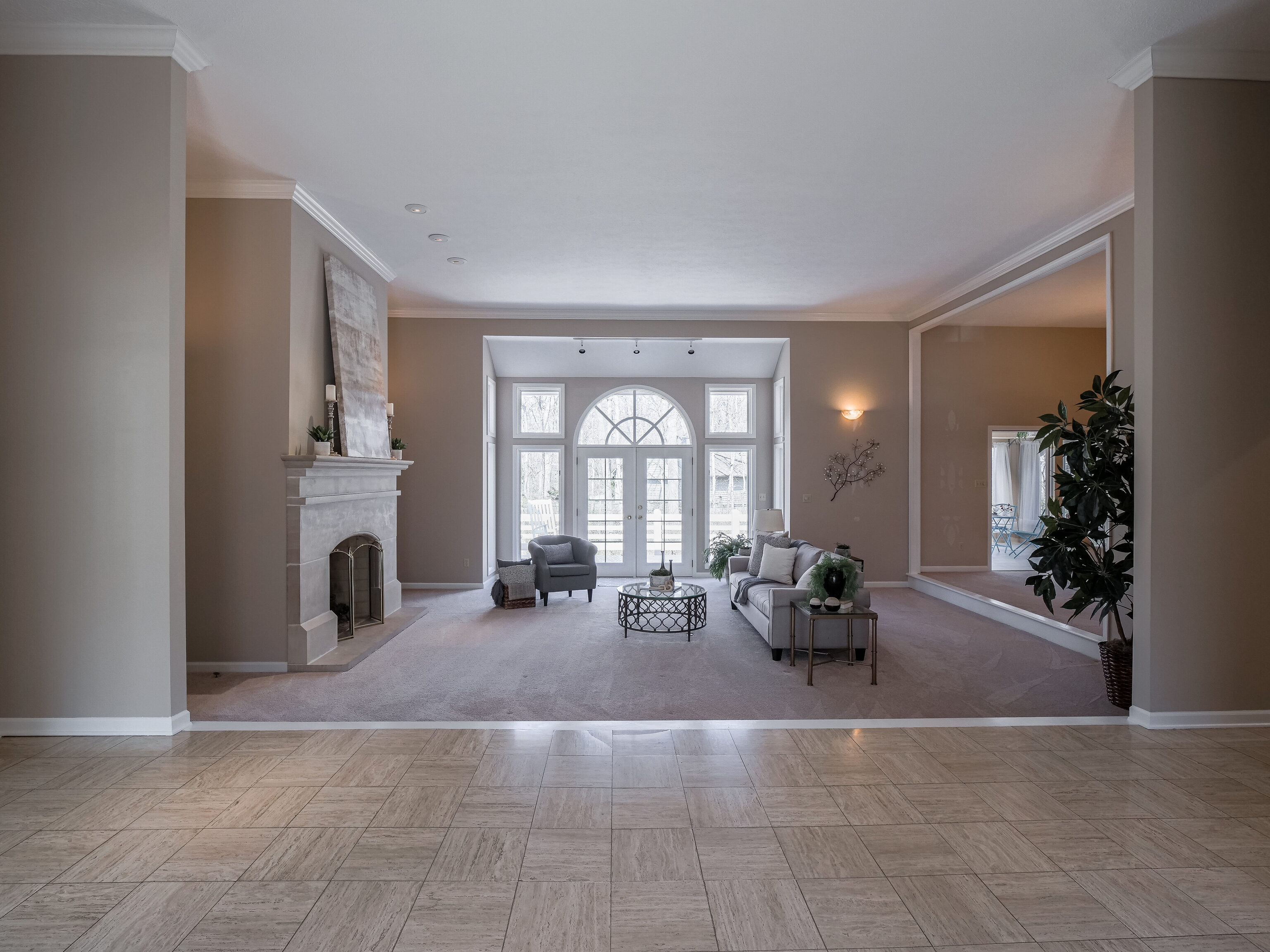 11650 Armada Court Fishers, IN 46037 - Photo 5 of 50