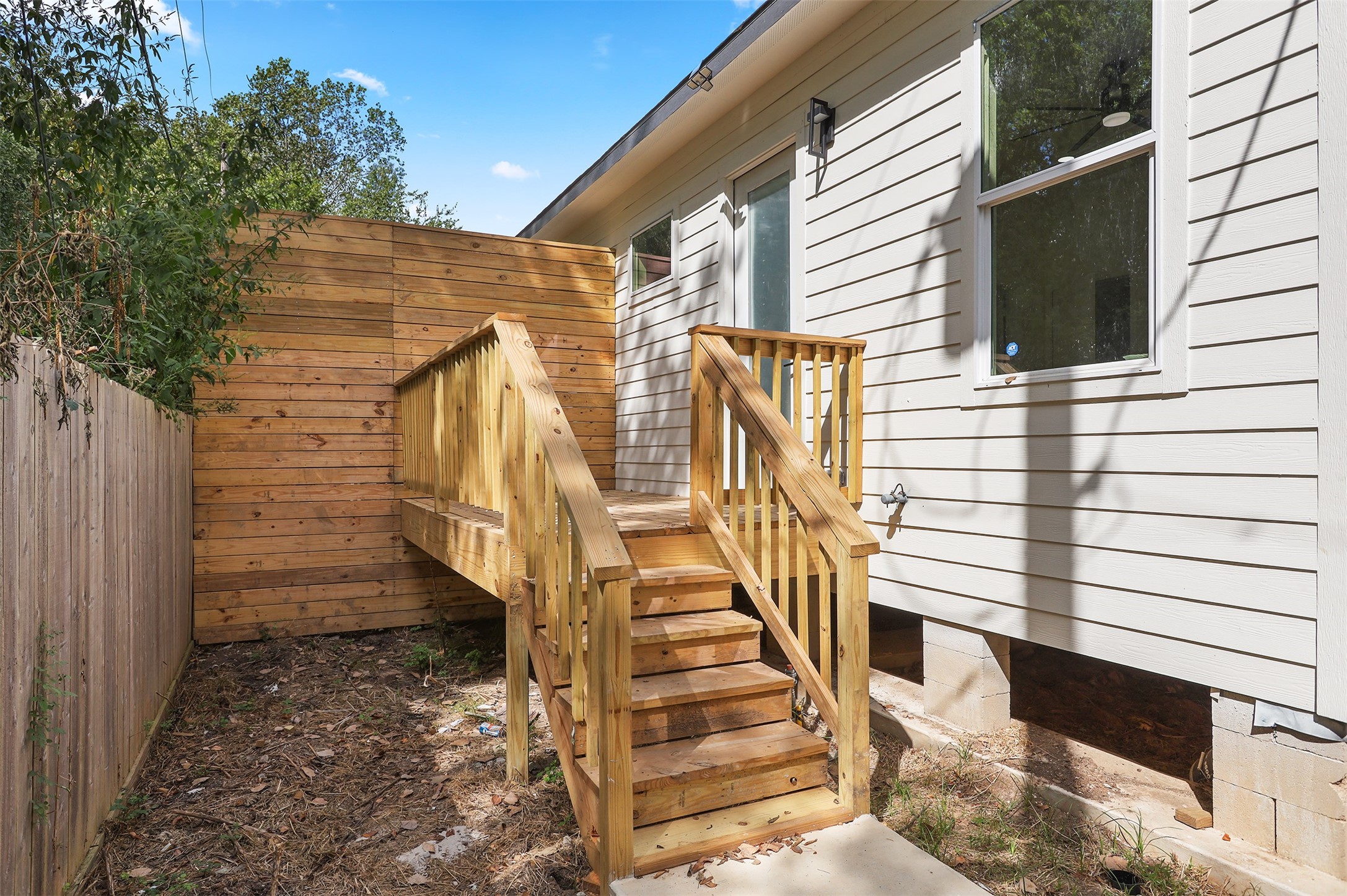 4728 Sunbeam Street Houston, TX 77033 - Photo 17 of 18