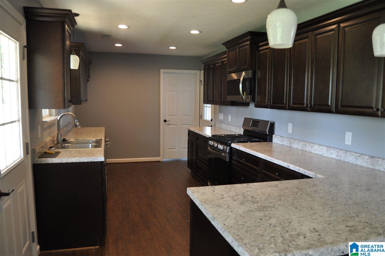 1405 Greenview Way Southwest Jacksonville, AL 36265 - Photo 9 of 25