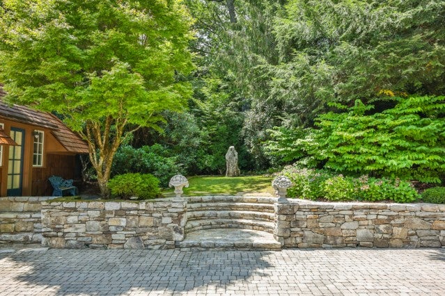 815 Ravenel Ridge Road Highlands, NC 28741 - Photo 43 of 51 Gallery Image 43