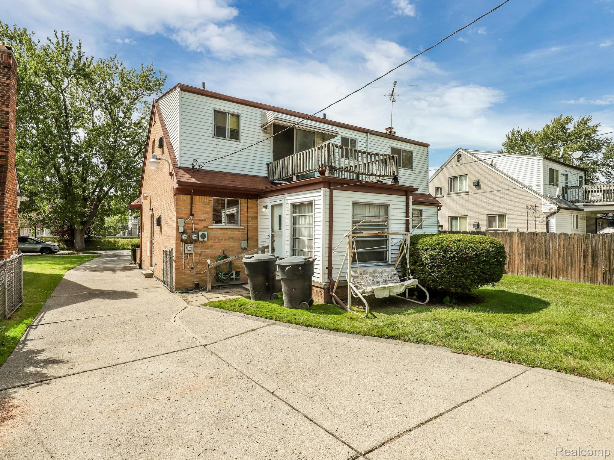 460-462 Alter Road Detroit, MI 48215 - Photo 24 of 30 460 Alter Rd Detroit MI 48215-042-042-460 Alter Rd Detroit MI0042-MLS_Size.jpg