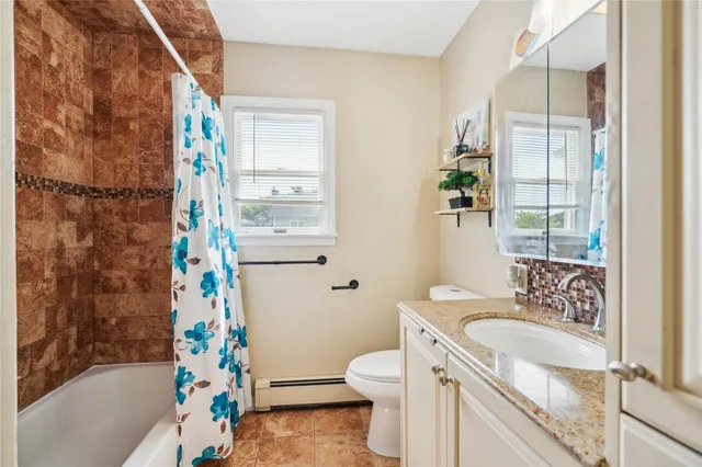 $850,000 | 117 Ocean Avenue, Massapequa Park, NY 11762