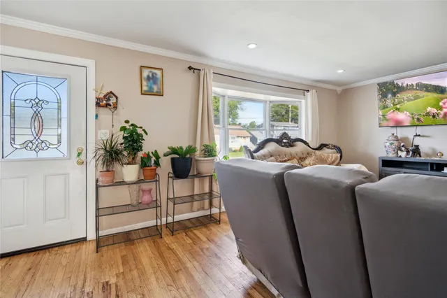 $850,000 | 117 Ocean Avenue, Massapequa Park, NY 11762