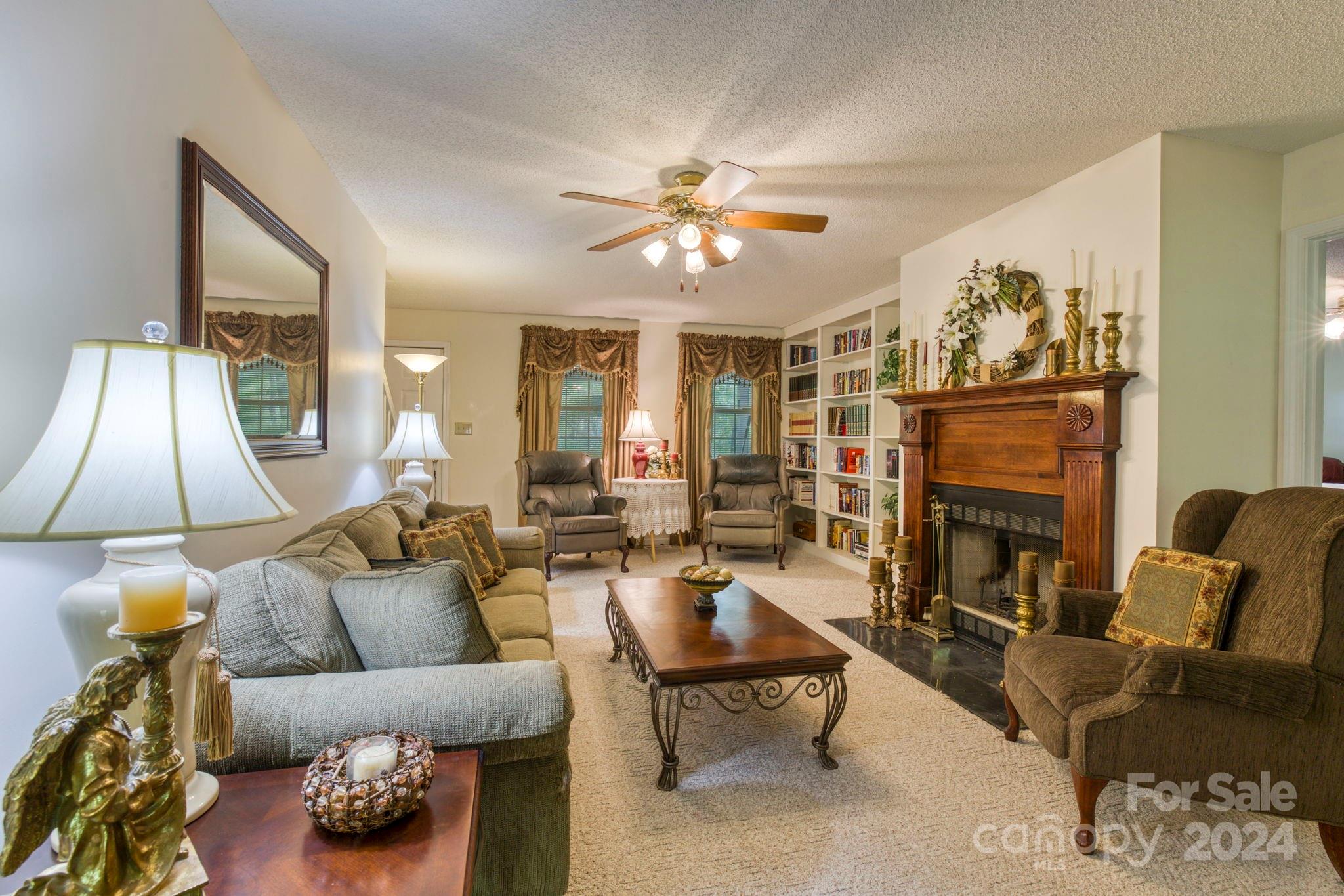 1886 Tanasee Gap Road Balsam Grove, NC 28708 - Photo 14 of 38 Gallery Image 14