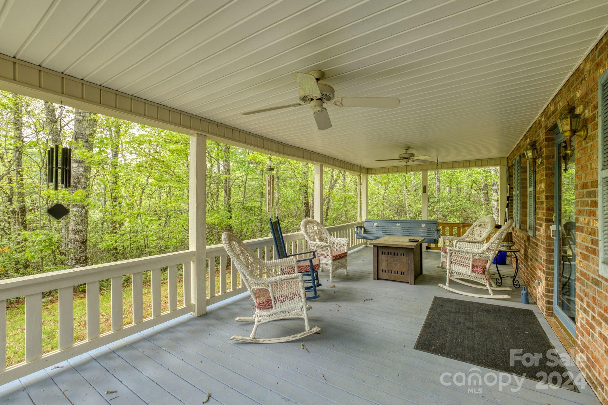 1886 Tanasee Gap Road Balsam Grove, NC 28708 - Photo 9 of 38 Gallery Image 9