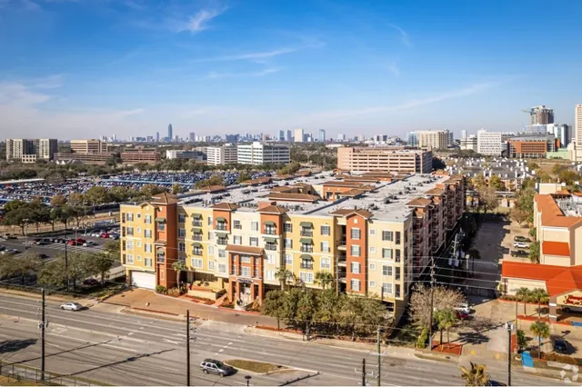 $3,100 | 1711 Old Spanish Trail, Unit 419, Houston, TX 77054