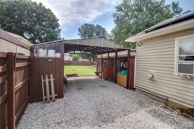 $49,500 | 525 Denby Street, Carlinville, IL 62626