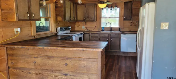 $699,500 | 766 County Road 4640, Winnsboro, TX 75494