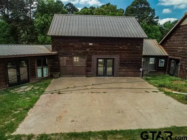 $699,500 | 766 County Road 4640, Winnsboro, TX 75494