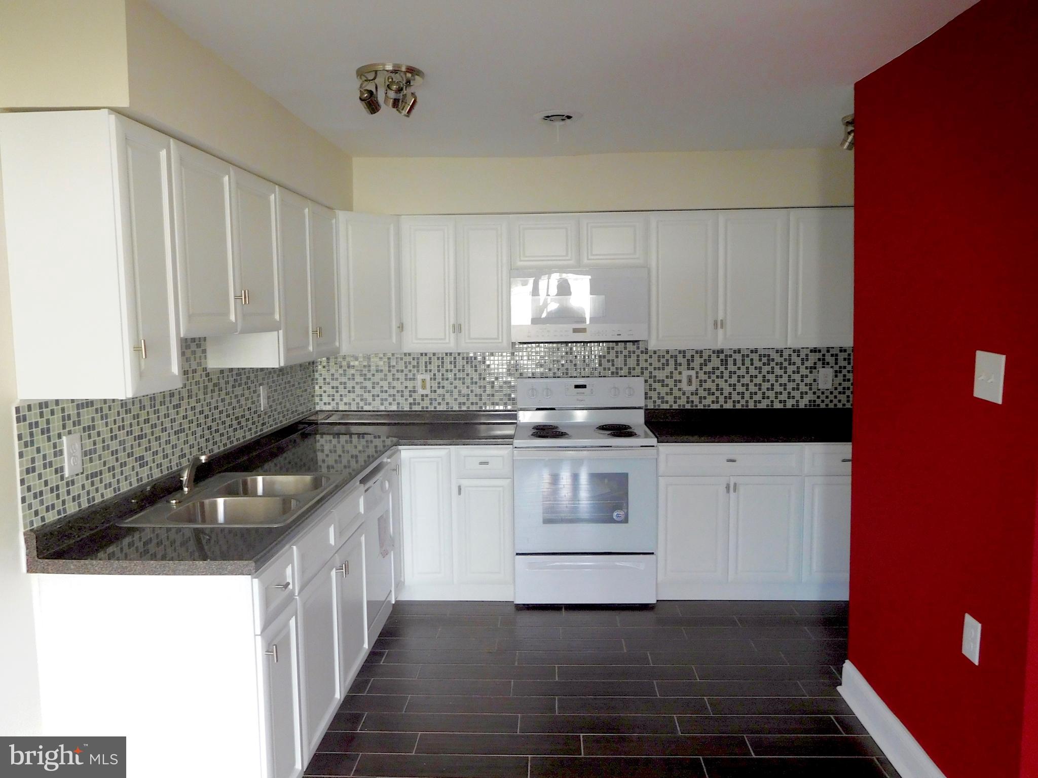 5 Noble Road Sicklerville, NJ 08081 - Photo 5 of 18