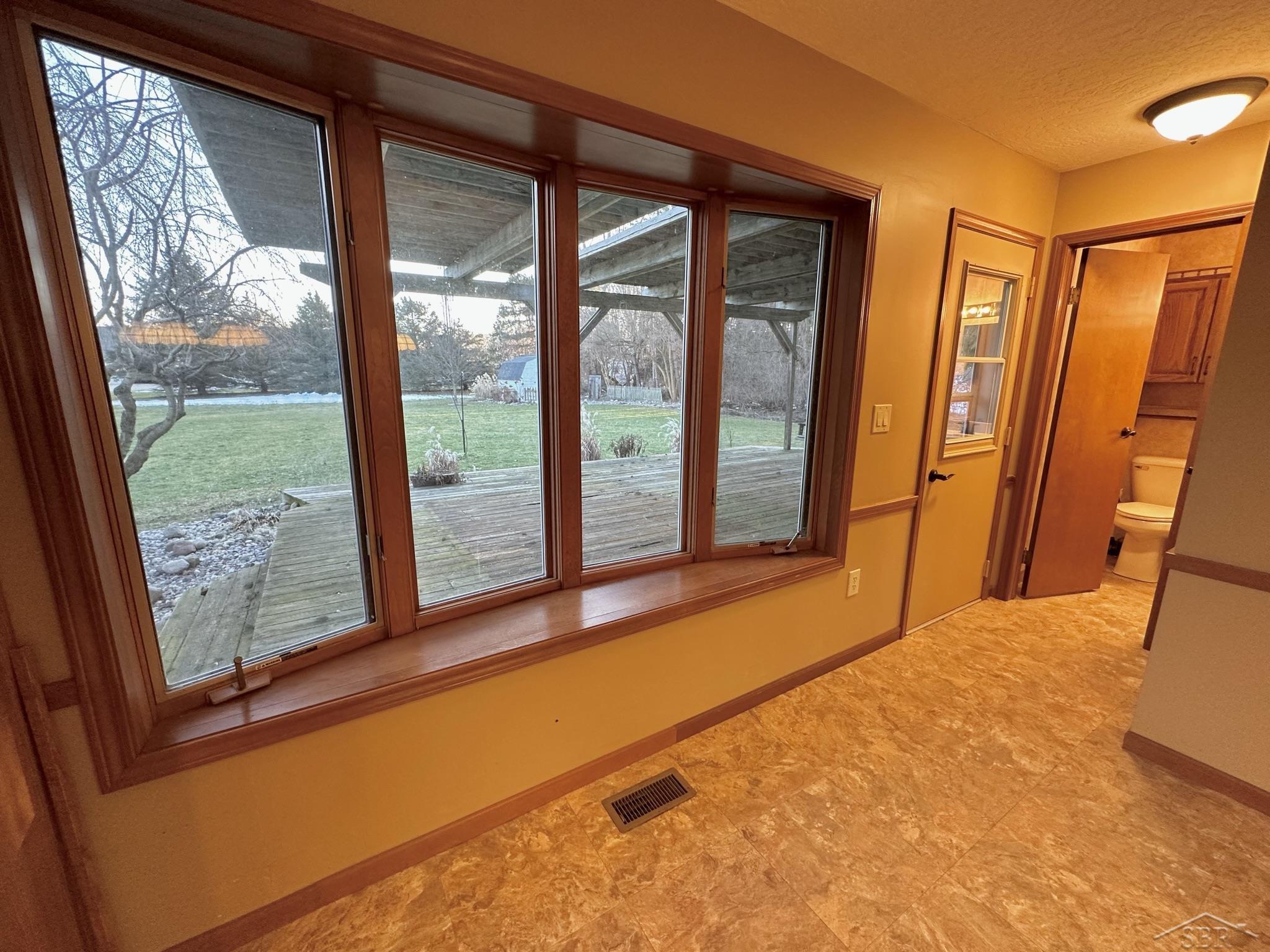 12115 Pierce Road Freeland, MI 48623 - Photo 21 of 43