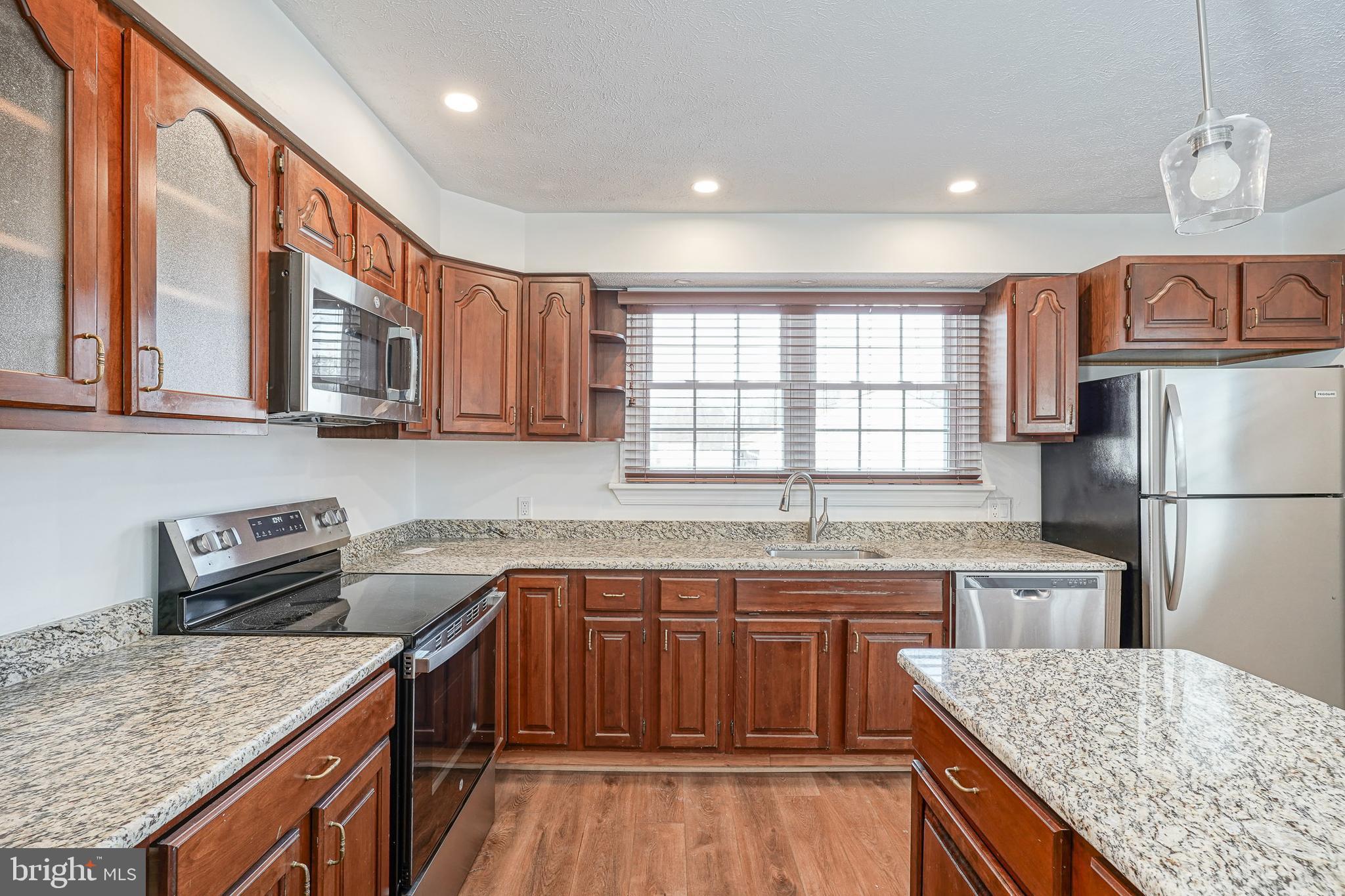 611 Fries Mill Road, Unit A Williamstown, NJ 08094 - Photo 12 of 31