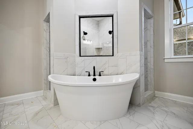 $396,900 | 928 Coahoma Court, Nesbit, MS 38651