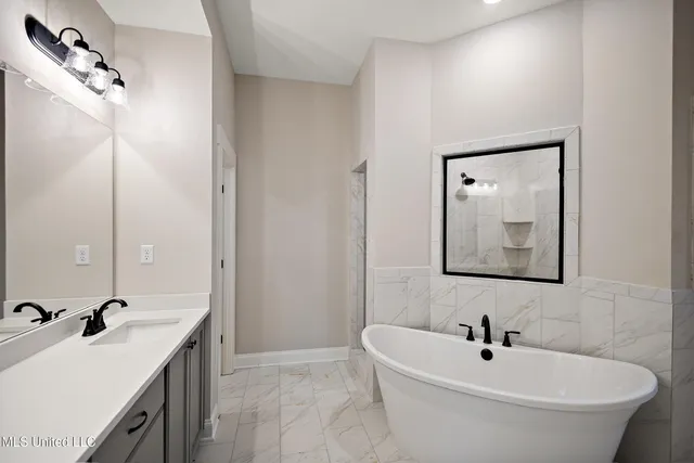 $396,900 | 928 Coahoma Court, Nesbit, MS 38651