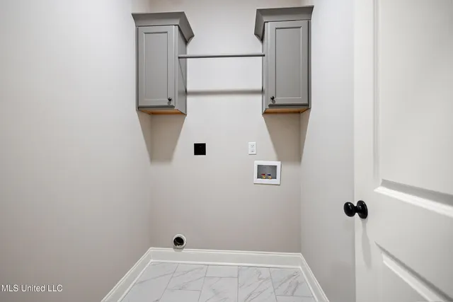 $396,900 | 928 Coahoma Court, Nesbit, MS 38651