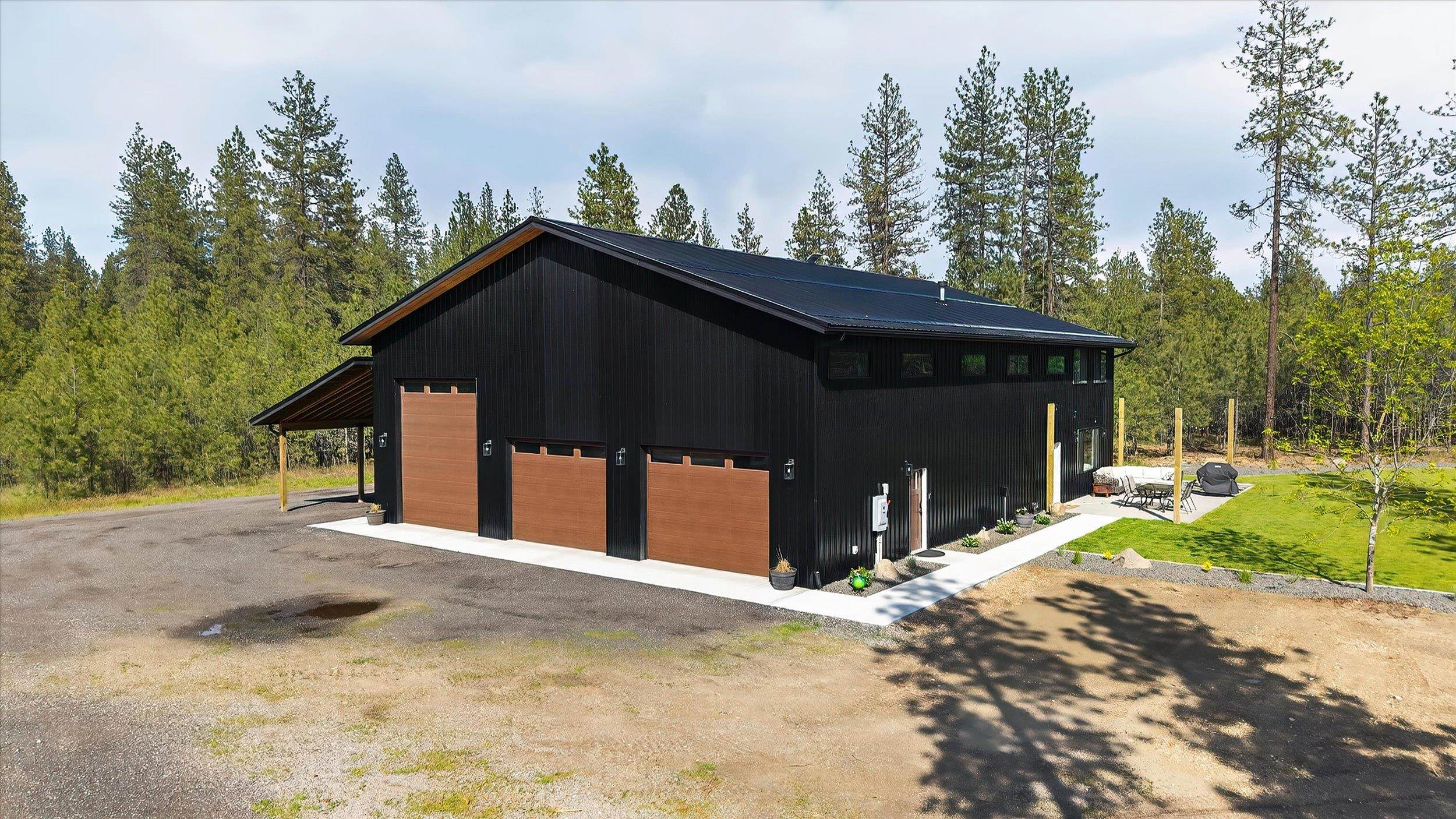 27422 North Hardesty Road Chattaroy, WA 99003 - Photo 1 of 50