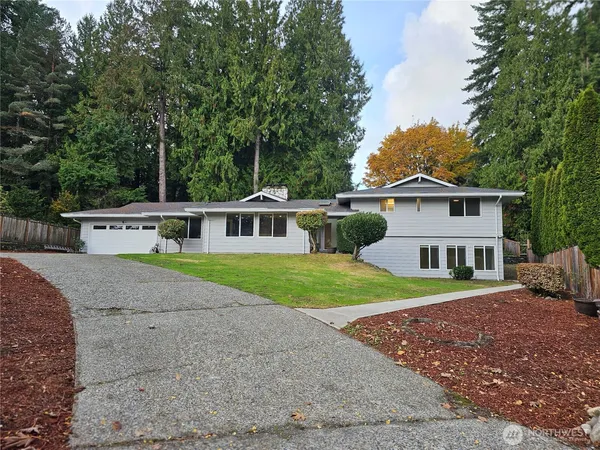 $1,950,000 | 1135 147th Place Northeast, Bellevue, WA 98007
