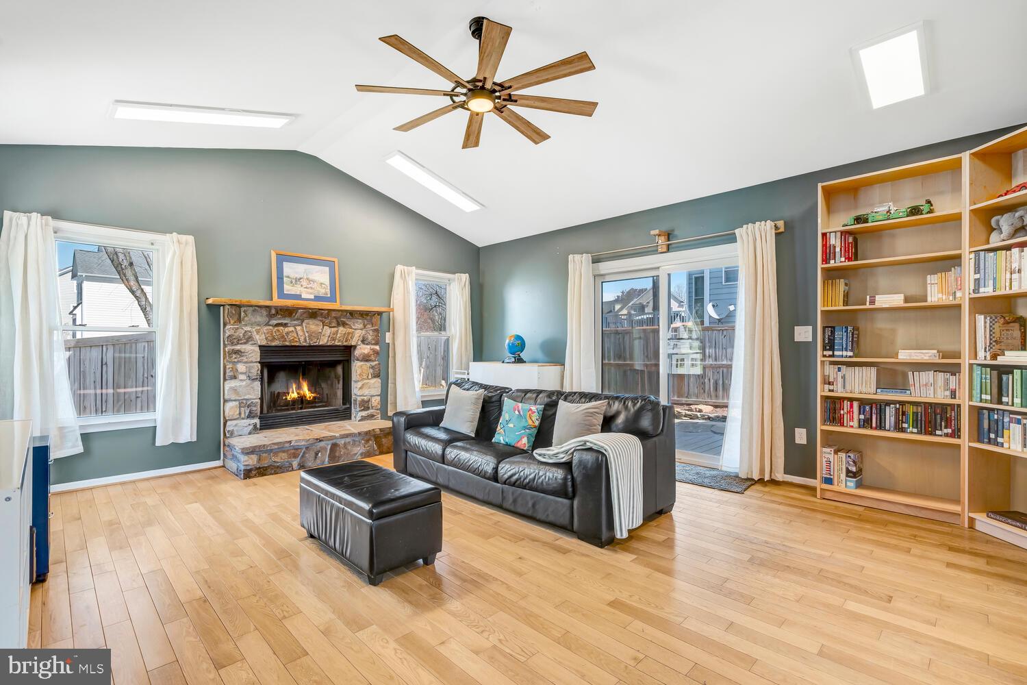 341 East G Street Purcellville, VA 20132 - Photo 28 of 68