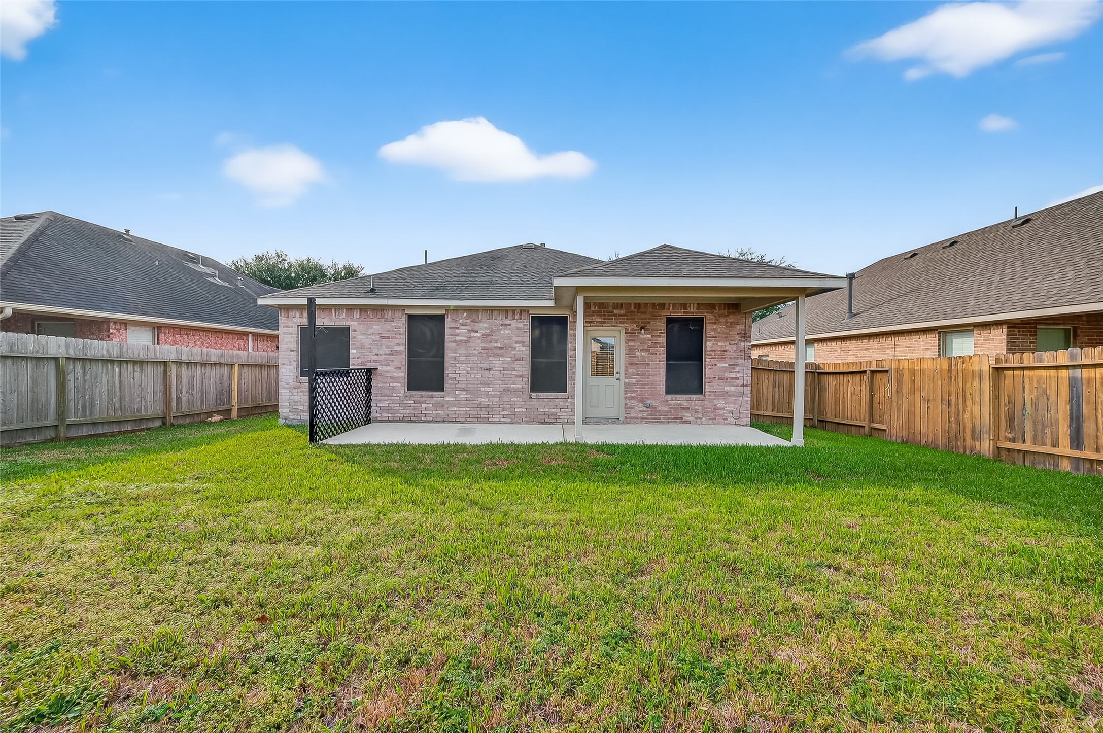 22419 Toronado Ridge Lane Porter, TX 77365 - Photo 33 of 35 a front view of a house with yard