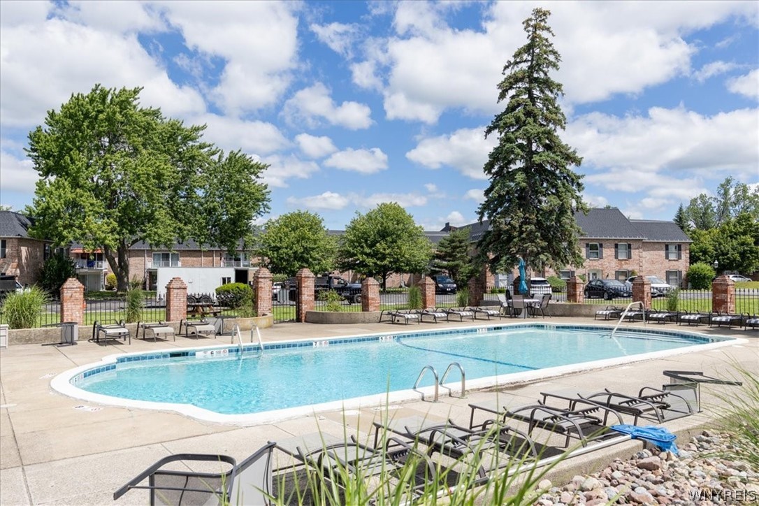 4547 Chestnut Ridge Road, Unit 114B Amherst, NY 14228 - Photo 17 of 17 Community pool