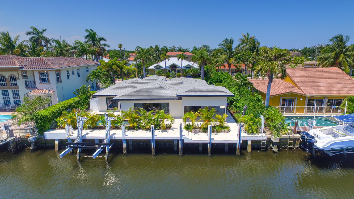 784 Northeast 71st Street Boca Raton, FL 33487 - Photo 36 of 39 784 NE 71st St Boca Raton FL-large-036-3