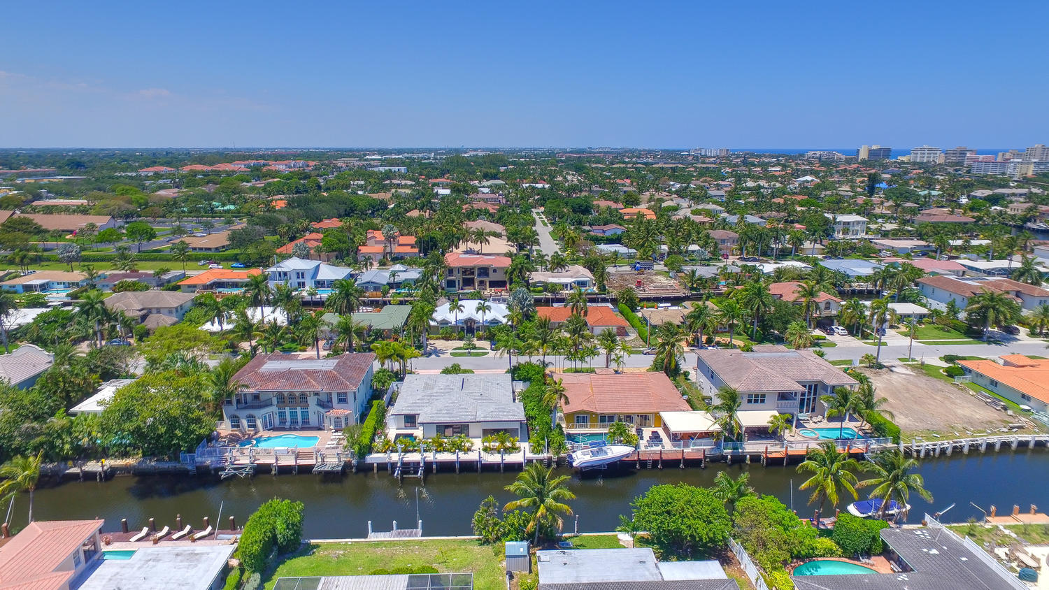 784 Northeast 71st Street Boca Raton, FL 33487 - Photo 37 of 39 784 NE 71st St Boca Raton FL-large-037-2