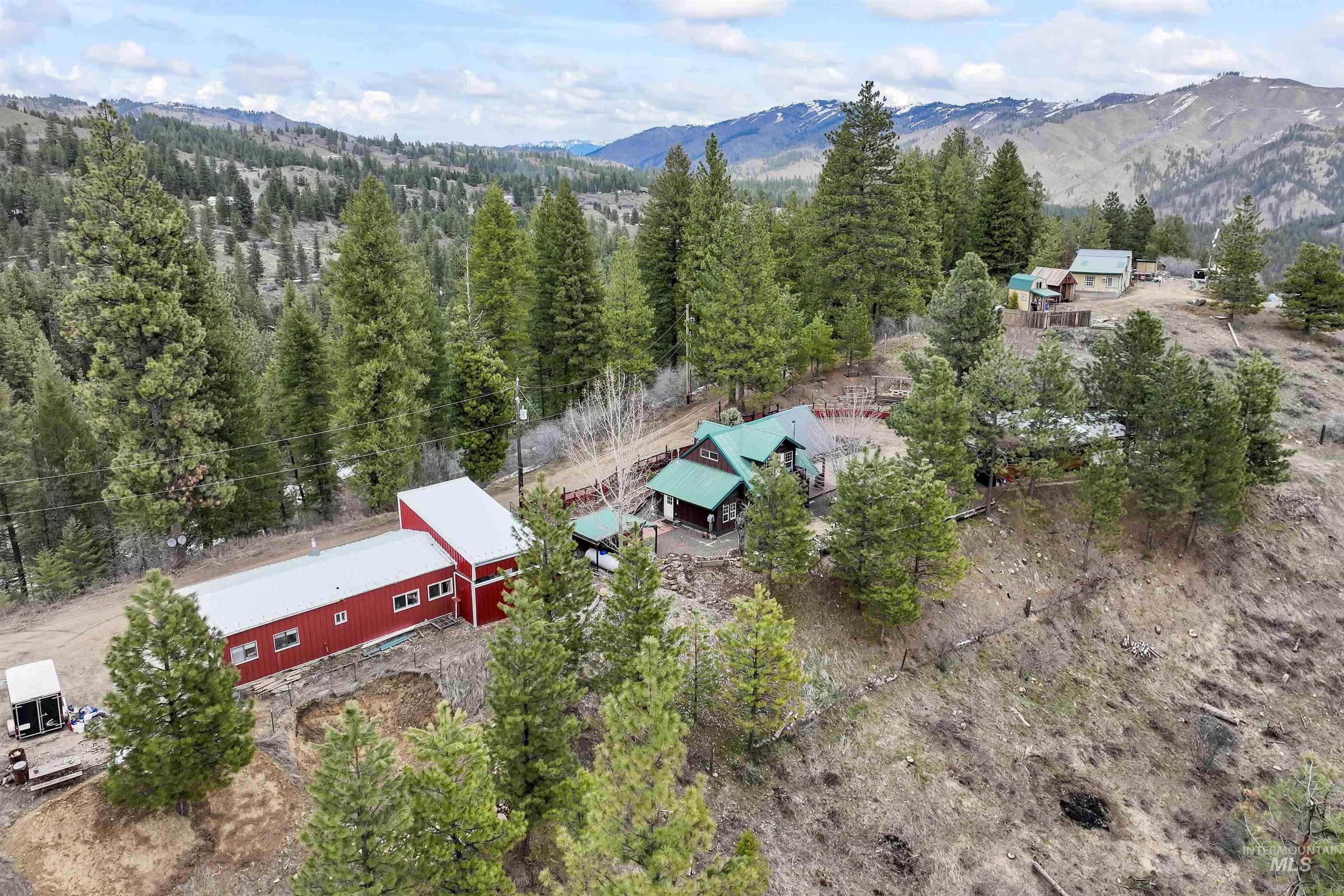 5 Alpine Court Boise, ID 83716 - Photo 2 of 50