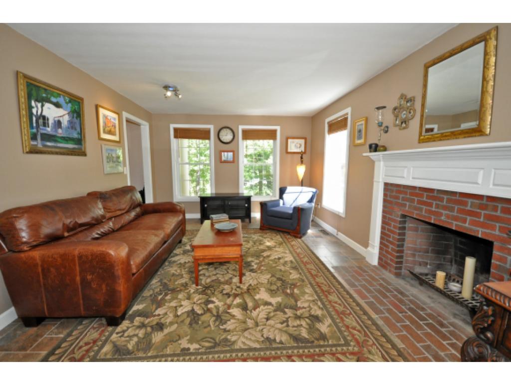 8 Emerson Road Durham, NH 03824 - Photo 5 of 31