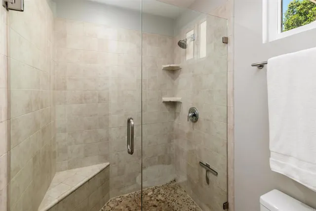 $1,325,000 | 811 Highland Drive, Solana Beach, CA 92075