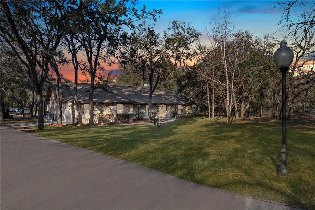 12345 Centralia Road Weeki Wachee, FL 34614 - Photo 1 of 1 Gallery Image 1