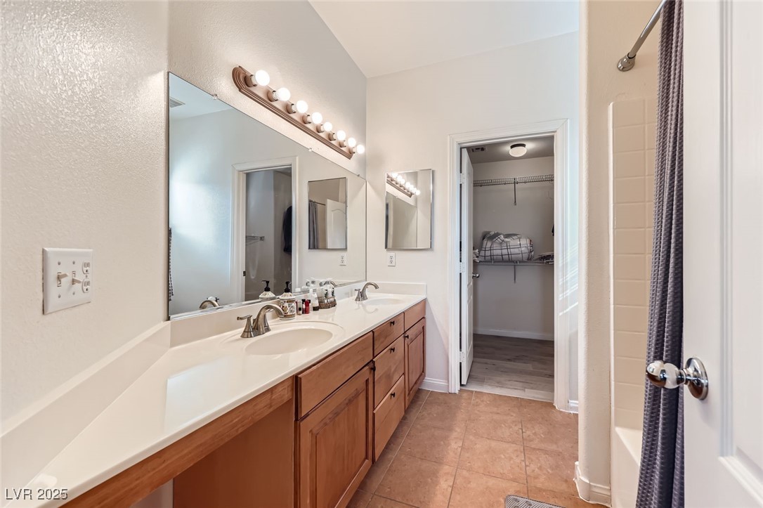 2792 Fountain Ridge Lane Henderson, NV 89074 - Photo 19 of 47