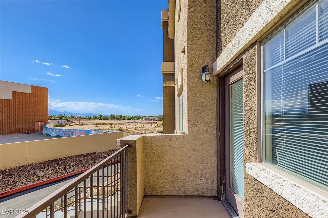 2792 Fountain Ridge Lane Henderson, NV 89074 - Photo 27 of 47