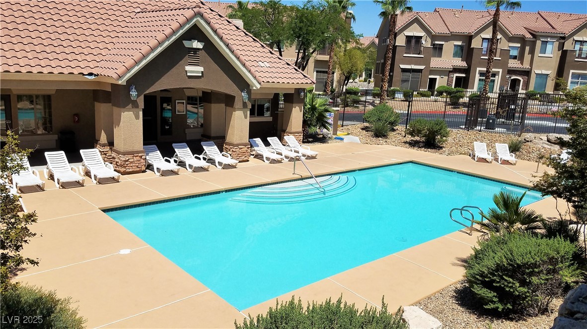 2792 Fountain Ridge Lane Henderson, NV 89074 - Photo 44 of 47