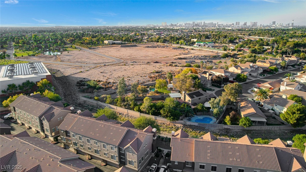 2792 Fountain Ridge Lane Henderson, NV 89074 - Photo 5 of 47