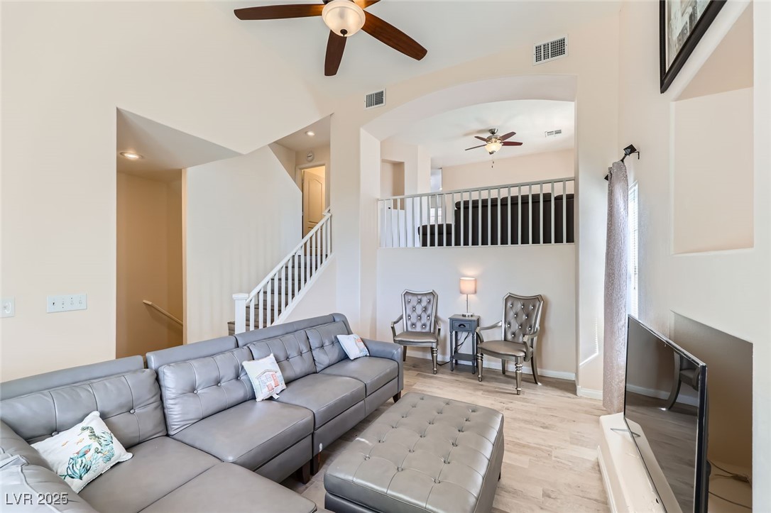 2792 Fountain Ridge Lane Henderson, NV 89074 - Photo 7 of 47