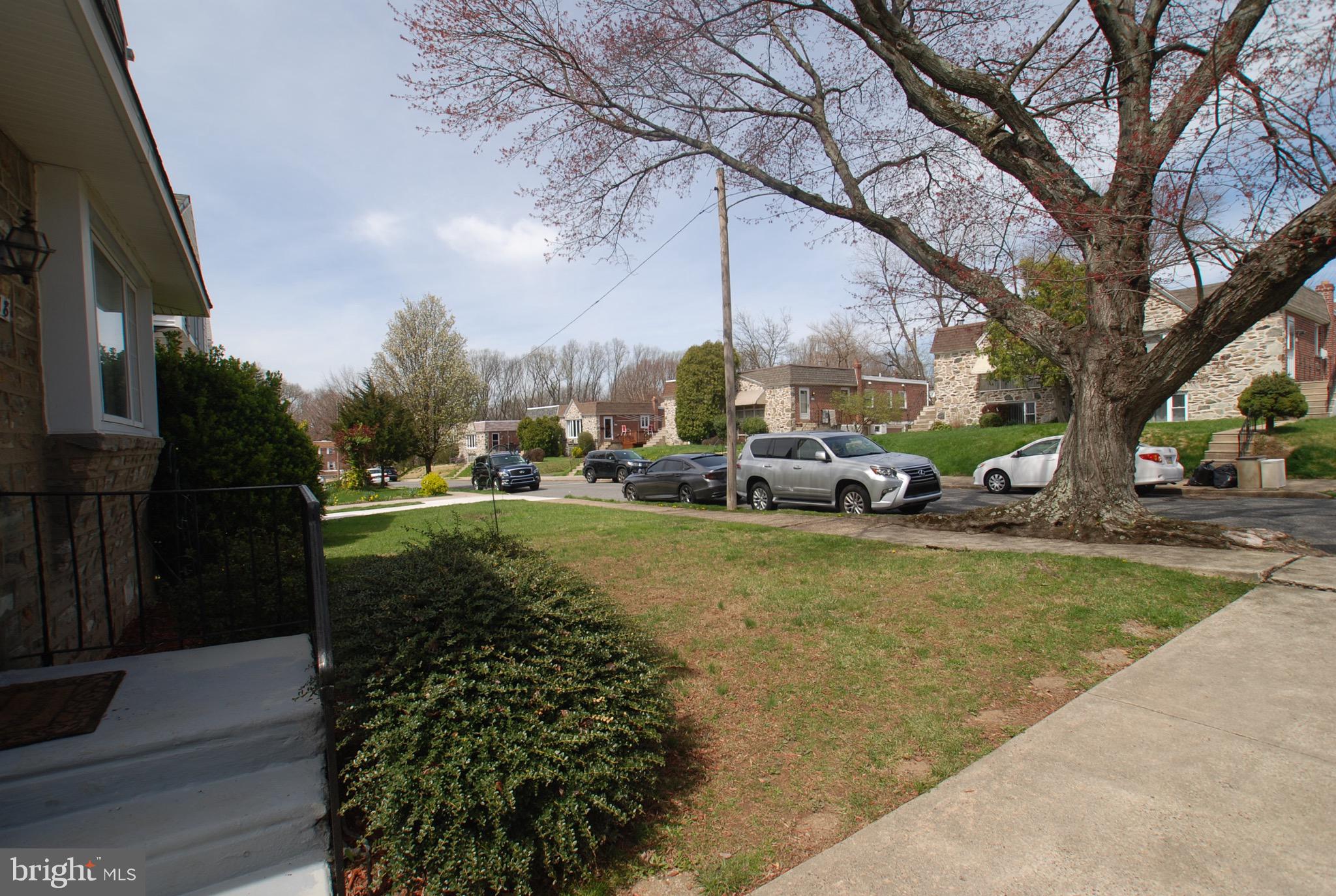 618 Colebrook Road Philadelphia, PA 19115 - Photo 3 of 26 Gallery Image 3