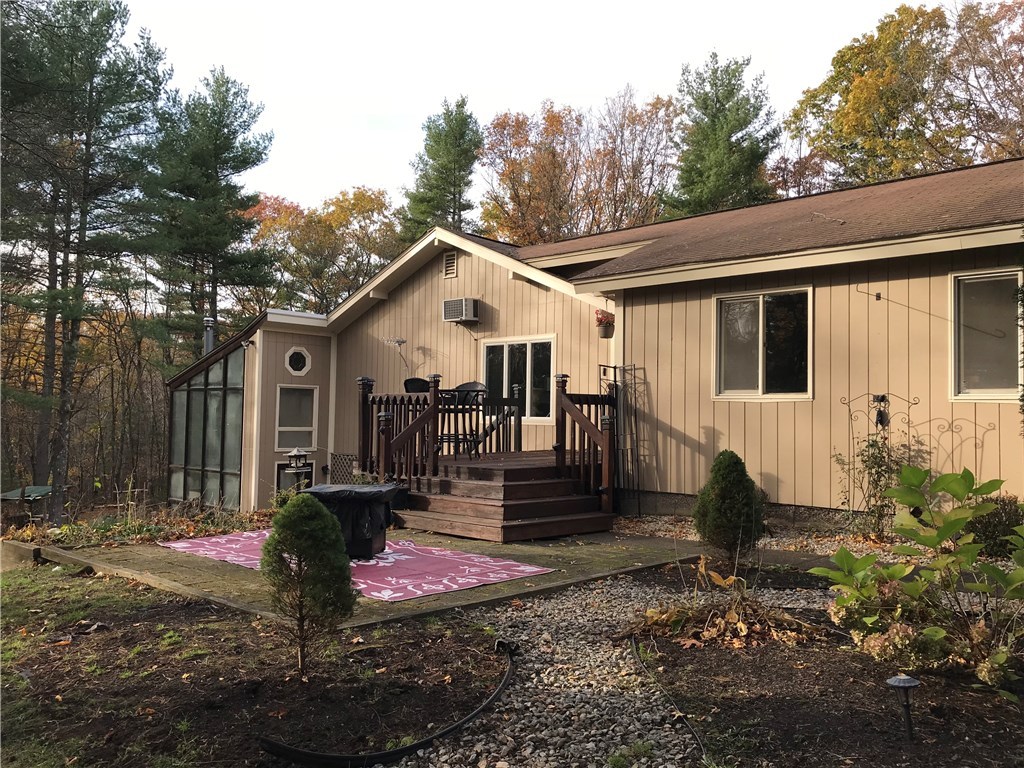 28 Latham Farm Road Smithfield, RI 02917 - Photo 38 of 40