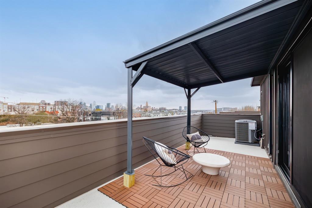 4303 Cedar Springs Road, Unit 105 Dallas, TX 75219 - Photo 33 of 36