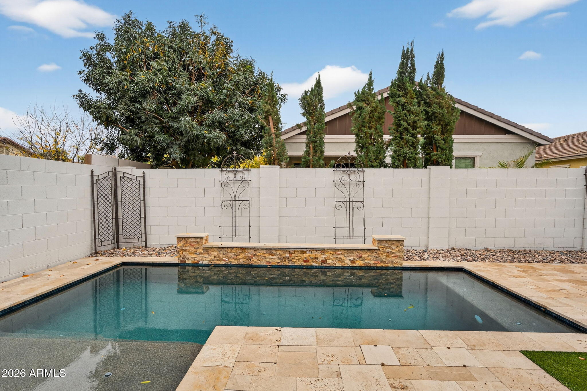 3075 East Appaloosa Road Gilbert, AZ 85296 - Photo 35 of 41 a view of a backyard of the house