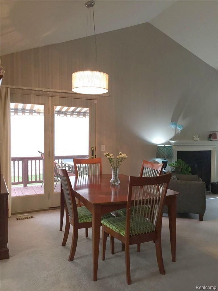 1630 Fielding Drive Rochester, MI 48307 - Photo 8 of 29 08 Dining Room.JPG