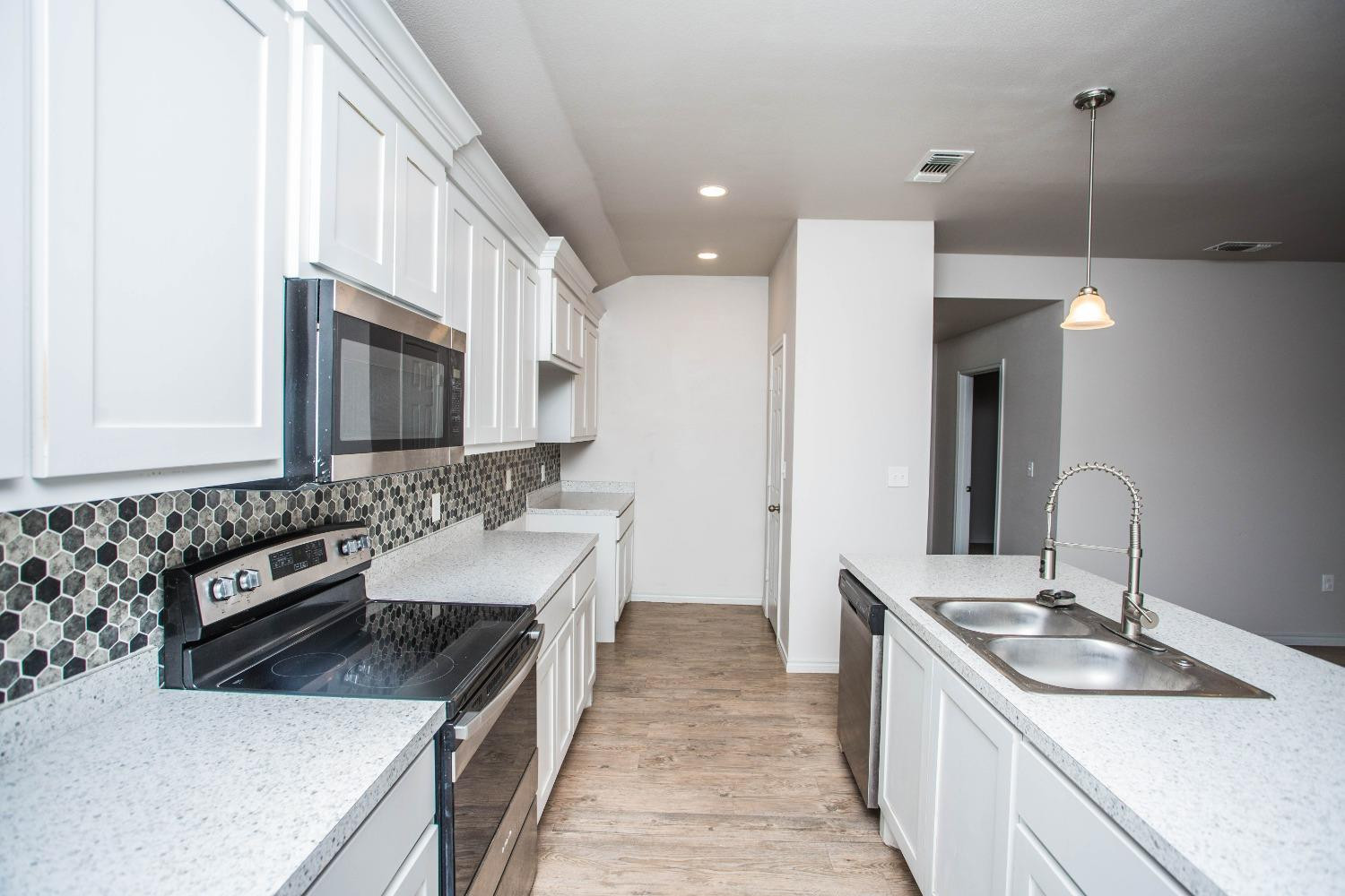 705 Chantilly Lane Post, TX 79356 - Photo 8 of 23 Photo 8
