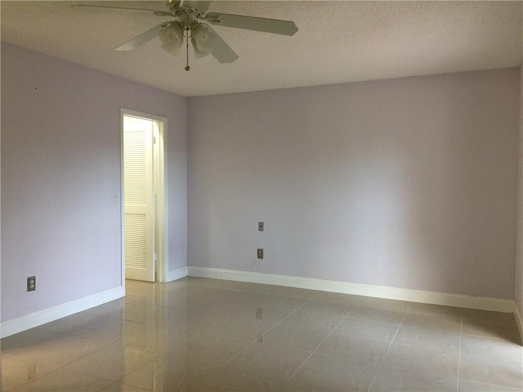 8951 Southwest 19th Street, Unit H Boca Raton, FL 33433 - Photo 11 of 31 Master Bedroom