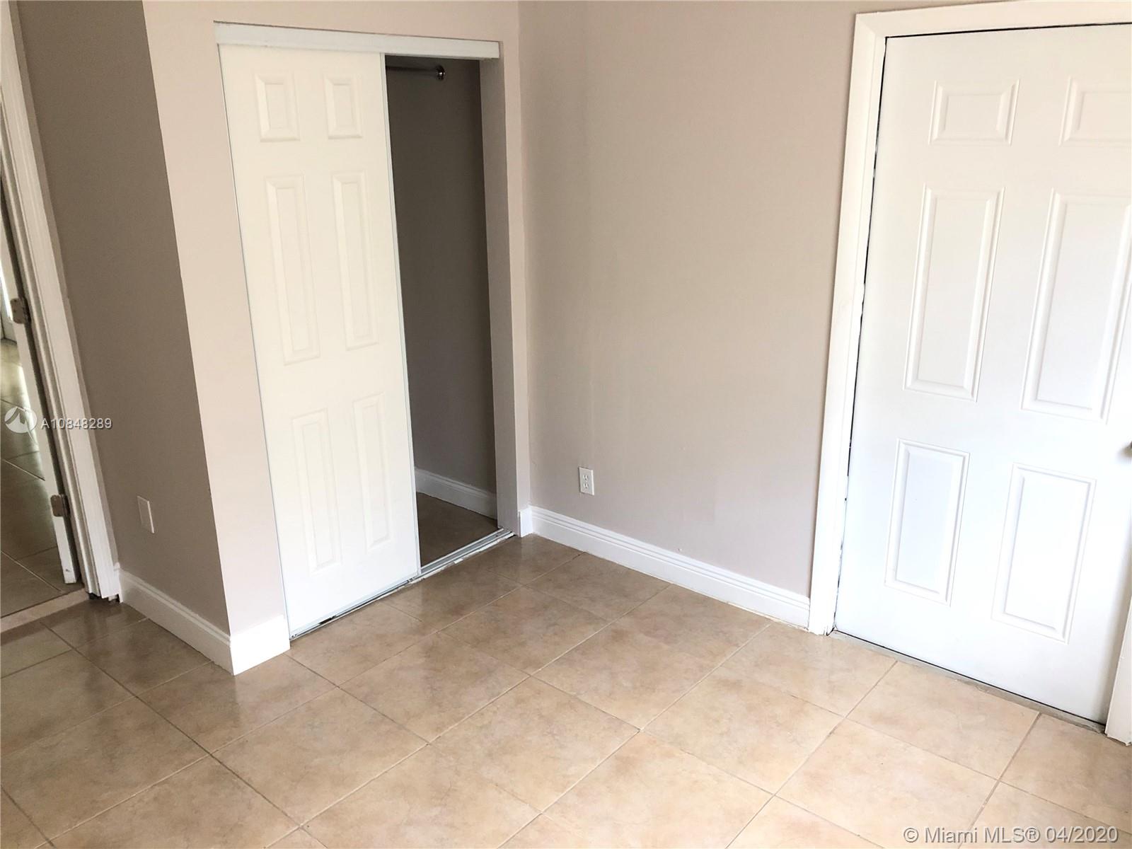 9401 Northwest 81st Manor Fort Lauderdale, FL 33321 - Photo 14 of 18