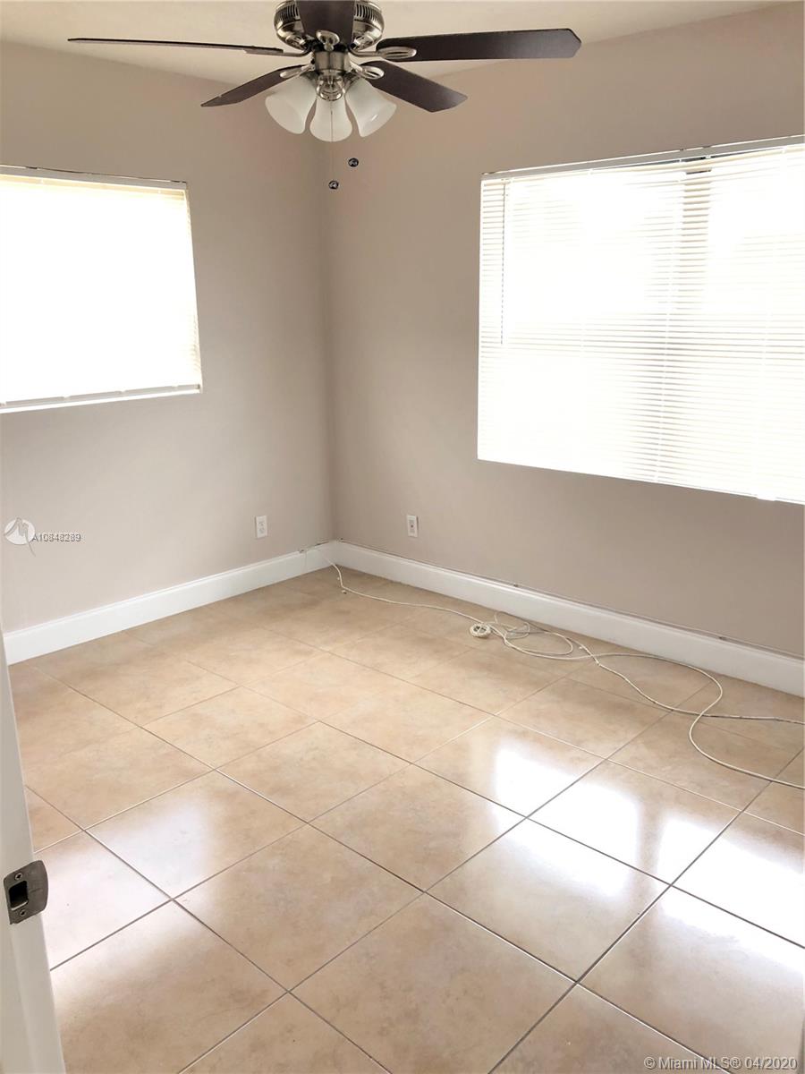 9401 Northwest 81st Manor Fort Lauderdale, FL 33321 - Photo 10 of 18