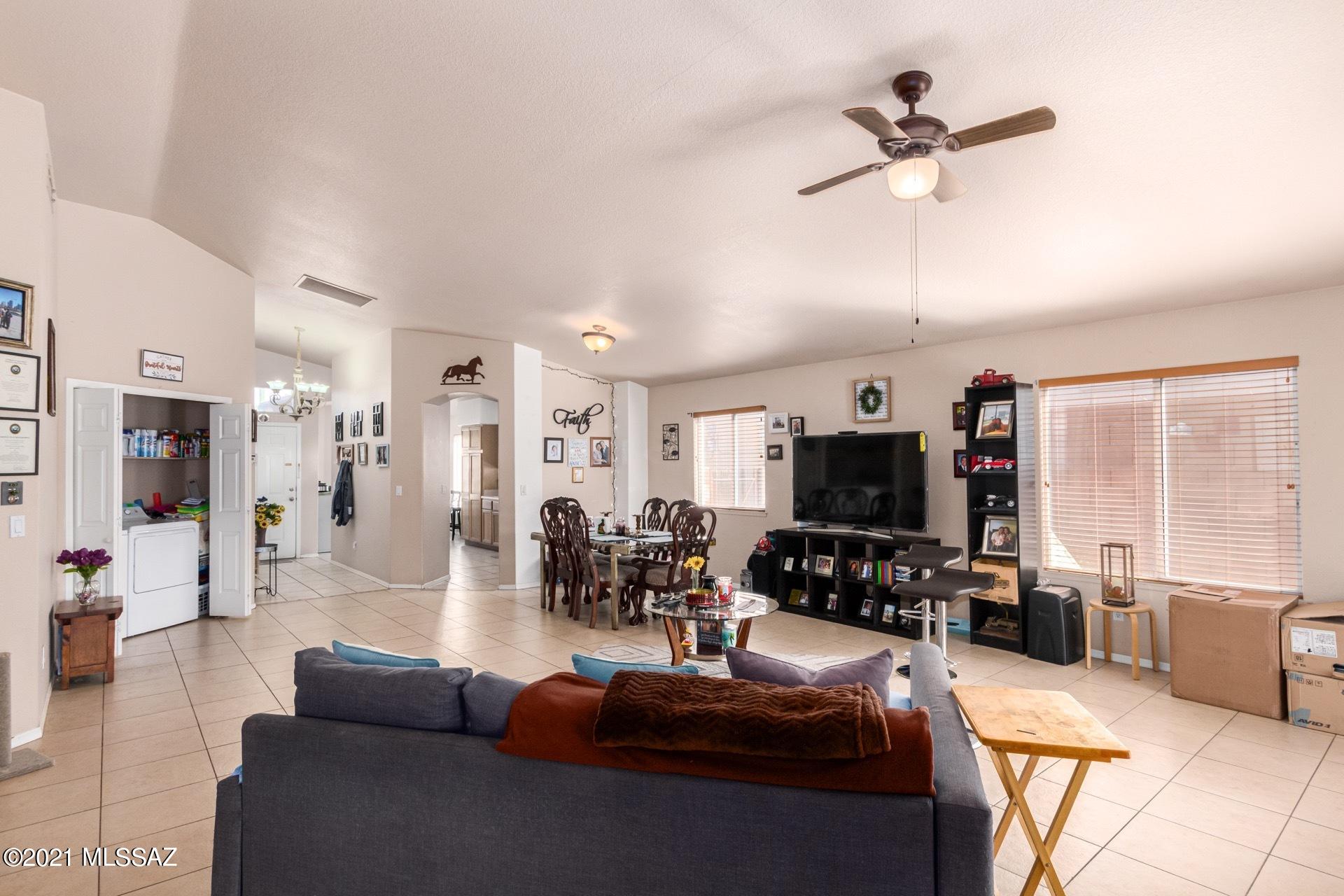 5469 White Dove Road Marana, AZ 85658 - Photo 5 of 26
