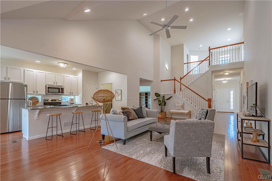 4088 Clearbrook Road Emmaus, PA 18049 - Photo 13 of 40