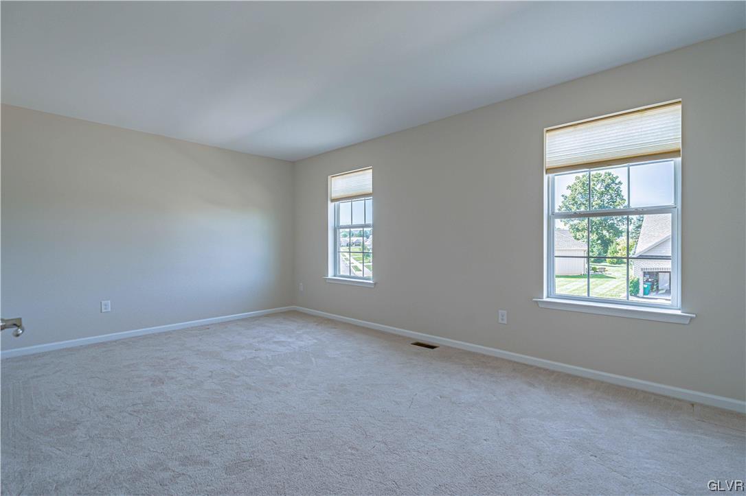 4088 Clearbrook Road Emmaus, PA 18049 - Photo 32 of 40